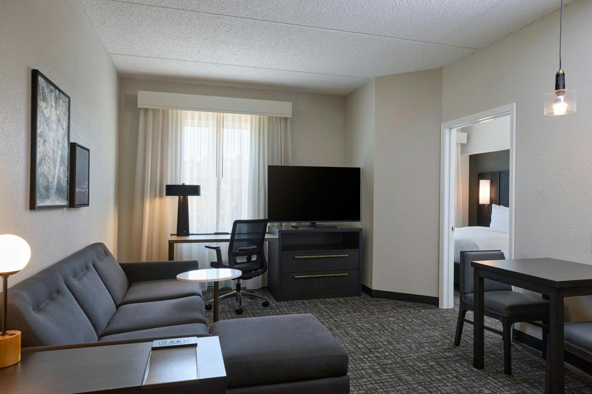 Residence Inn By Marriott Tallahassee Universities At The Capitol Exterior photo